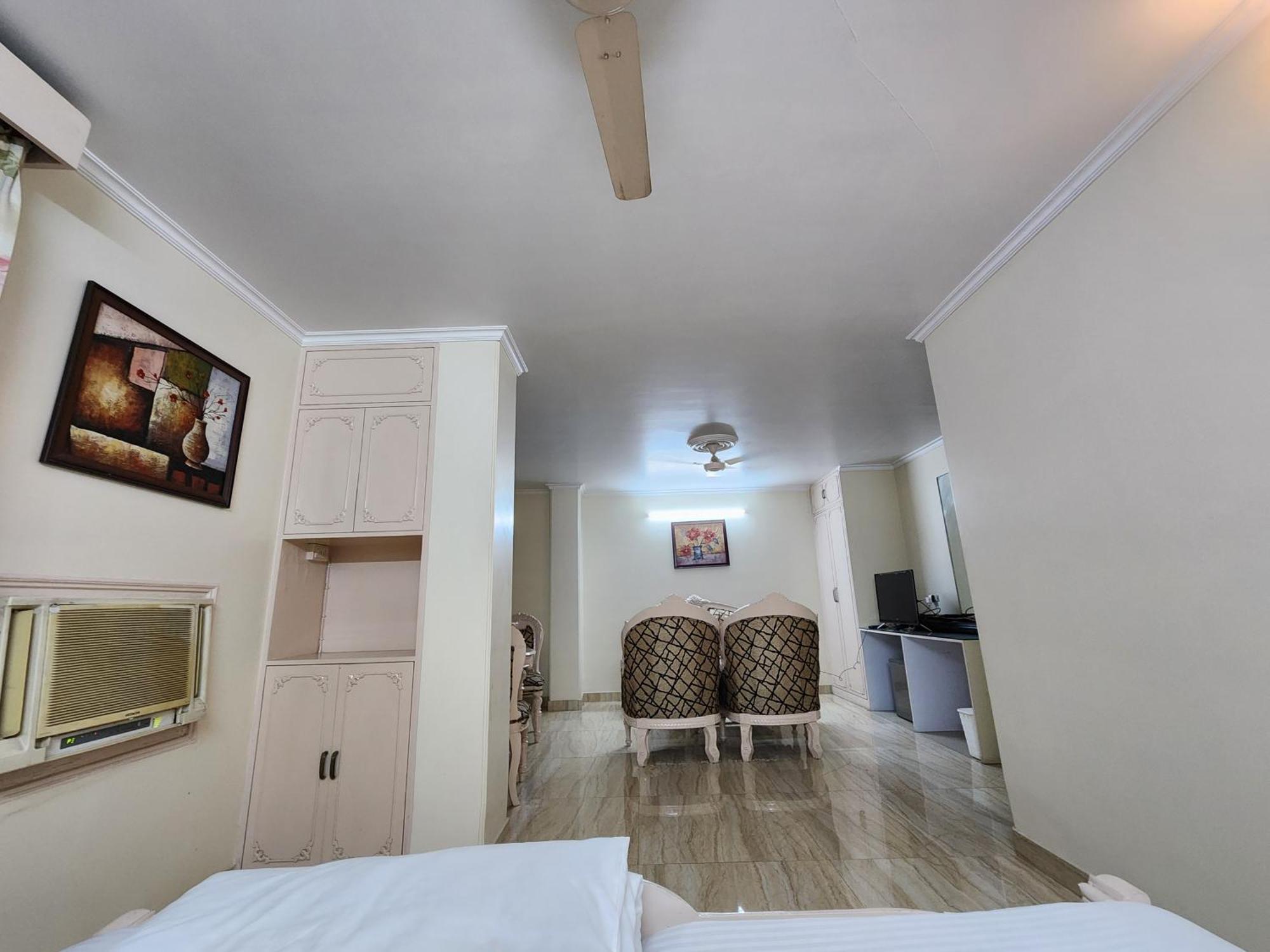Hotel Mayur Deluxe Meerut Exterior foto